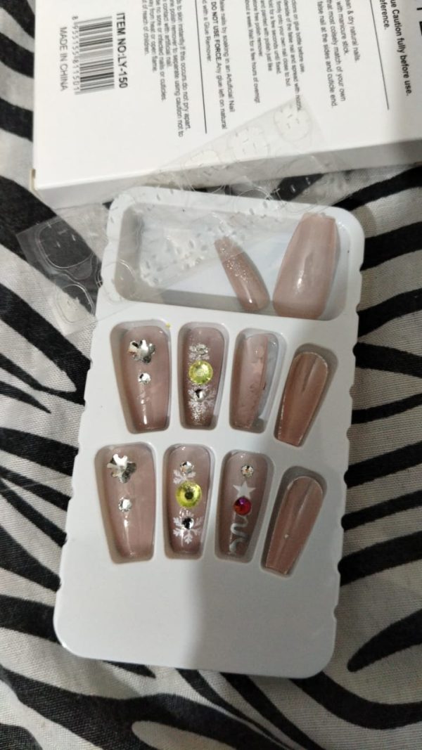Stylish Pattern Artificial Nails | Fake Nails For Girls | Artificial Nails For Women With Sticking Dots ( Random Design )