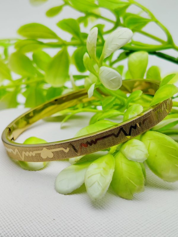 Adjustable Premium Heartbeat-engraved Adjustable Cartier-inspired Gold Bracelets | Best Quality Artificial Bracelet For Girls & Women | Bracelet For Every Occasion | Elegant Design