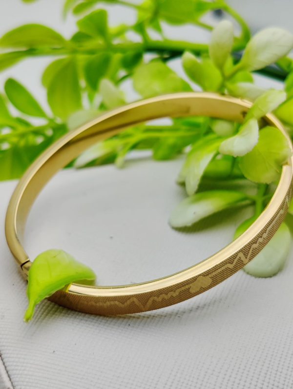 Adjustable Premium Heartbeat-engraved Adjustable Cartier-inspired Gold Bracelets | Best Quality Artificial Bracelet For Girls & Women | Bracelet For Every Occasion | Elegant Design