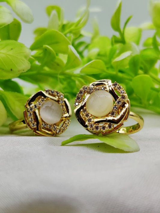 1 Piece Imported Elegant Dual-tone Floral Gemstone Rings β Timeless Design π | Luxurious Design Ring | Adjustable Ring | Ring For Girls & Women β¨