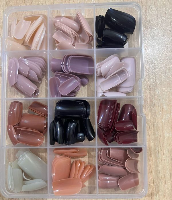 Reusable Fake Nails With Box – Beautiful Variety Of Colors | Best Fake Nails For Girls Without Glue ( Random Color Nails)