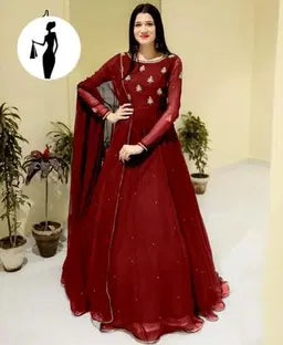 3 Pcs Women's Stitched Embroidered Maxi Suit