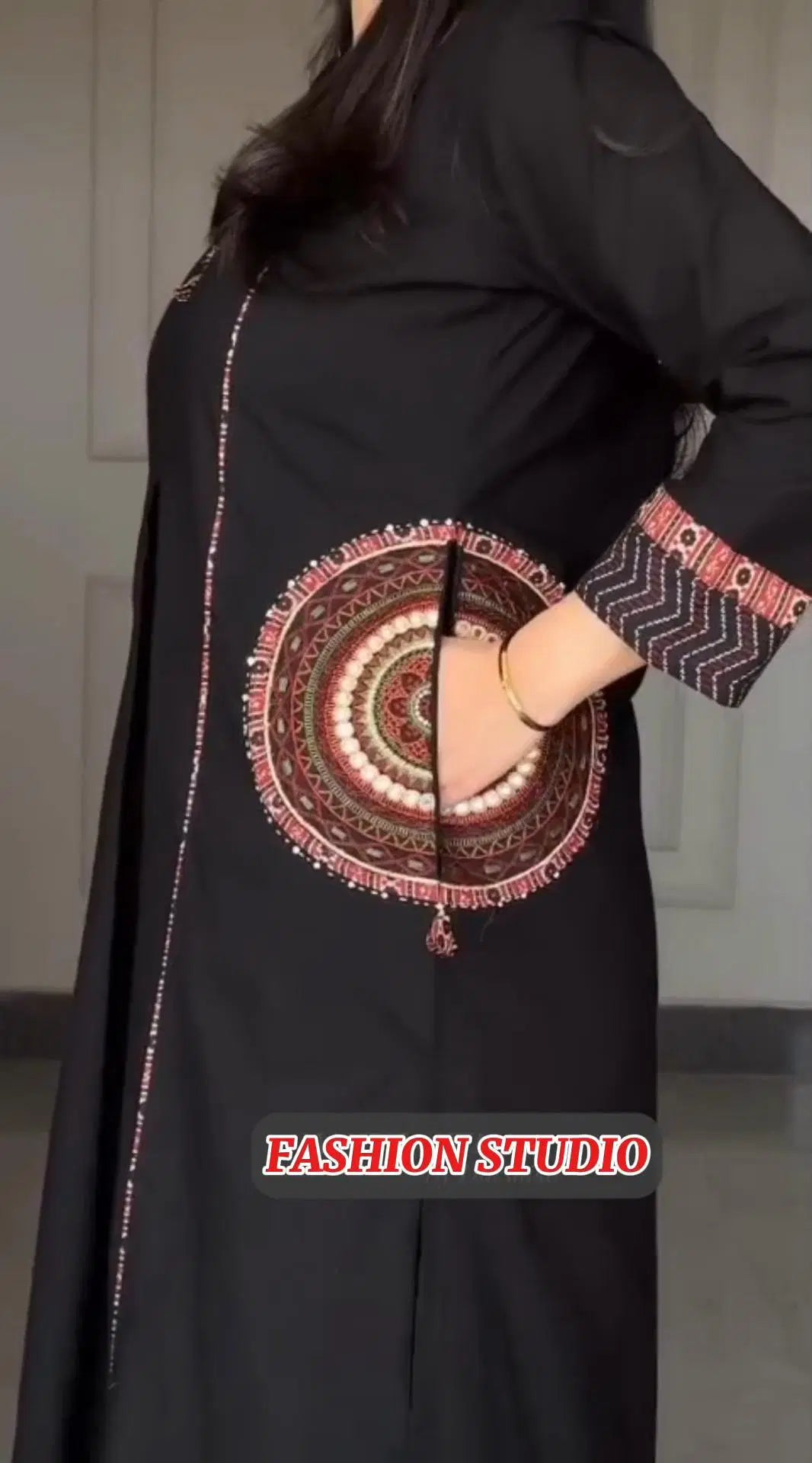 3 Pcs Women's Stitched Printed Suit